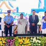 ରେଳମନ୍ତ୍ରୀ ଶ୍ରୀ ଅଶ୍ୱିନୀ ବୈଷ୍ଣବ କଟକ ରେଳ ଷ୍ଟେସନର ୨ୟ ପ୍ରବେଶ ଦ୍ୱାରକୁ ଉଦ୍ଘାଟନ କରି ଯାତ୍ରୀଙ୍କ ସୁବିଧା ବୃଦ୍ଧି କରିଛନ୍ତି |