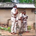 ବାଇକକୁ ଧକ୍କା ଦେଲା ଟ୍ରକ, ମାଆ-ପୁଅ ମୃତ