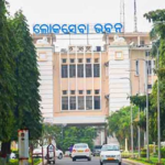 ଗଣେଶ ଭସାଣି ବେଳେ ଡିଜେ ଭାଇବ୍ରେସନରେ ଭୁଶୁଡ଼ିଲା ଛାତ, ଜଣେ ମୃତ ଓ ୧୦ରୁ ଉର୍ଦ୍ଧ୍ବ ଗୁରୁତର