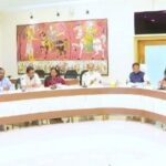 ଛାତ୍ର ସଂସଦ ନିର୍ବାଚନ ପାଇଁ ସମସ୍ତ ପ୍ରାର୍ଥୀଙ୍କୁ ଶୁଭେଚ୍ଛା ଜଣାଇଲେ ଉଚ୍ଚଶିକ୍ଷା ମନ୍ତ୍ରୀ, ଶୃଙ୍ଖଳାର ସହ ଭୋଟ୍ କରିବାକୁ ପରାମର୍ଶ
